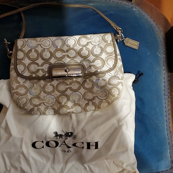 Coach Handbags - Purse